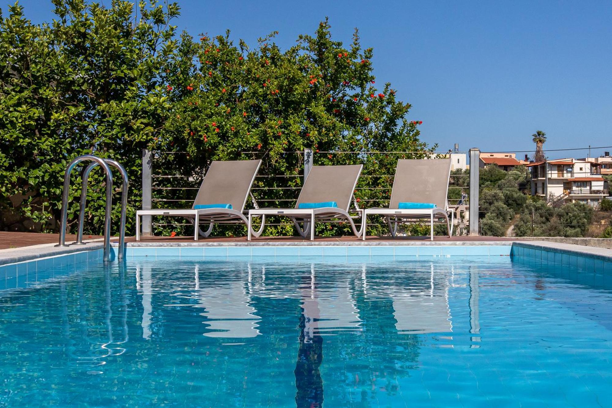 Daratsos Dimitra Apartment With Private Pool And Sea View -The Ground Floor Of A Two Storey Building מראה חיצוני תמונה